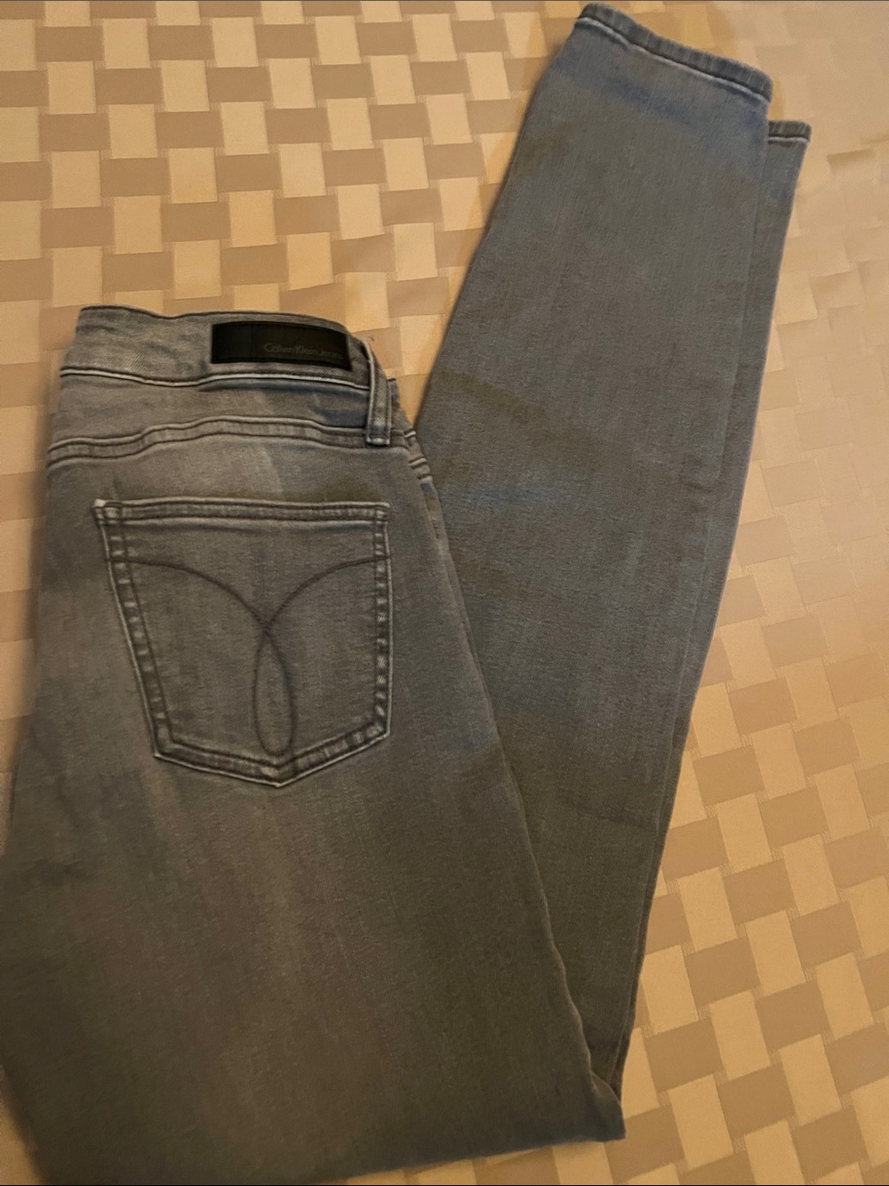 Calvin Klein Women’s Ultimate Skinny  Gray Jeans 6